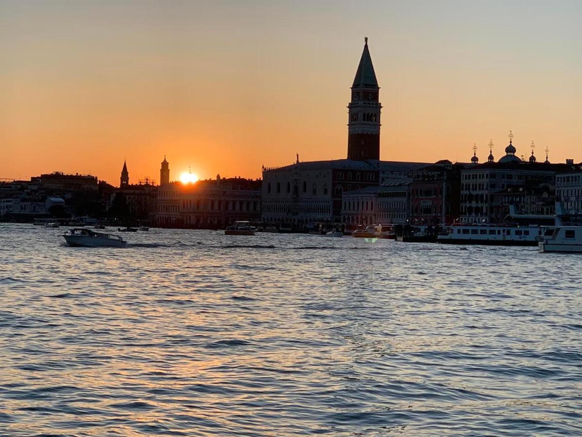 Appartamento Damiana Venice Exterior photo